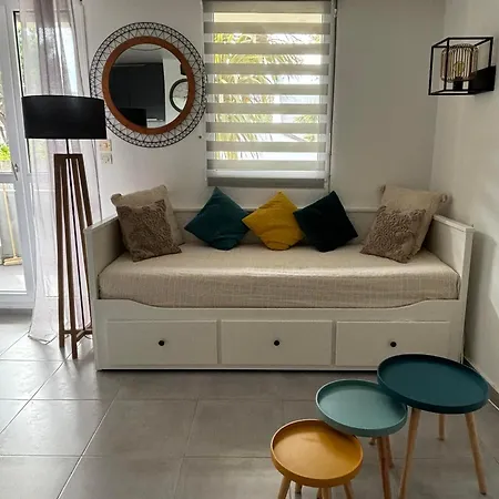 Apartman 4 Personnes Dans Avec Piscine *